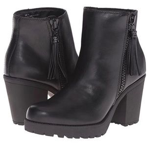MADDEN GIRL BOOTIES 7 new